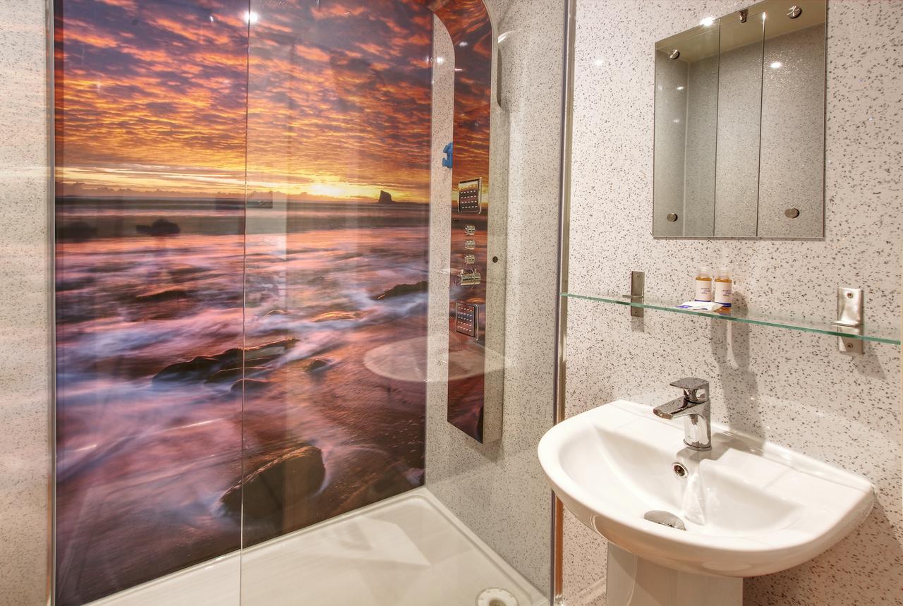 Sea Breeze 4*